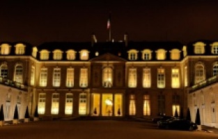 Macron, Merkel ve Zelenskiy yarın Rusya’yı görüşecek