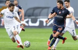 Medipol Başakşehir'den  kritik galibiyet