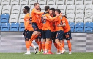 Medipol Başakşehir, Süper Lig'de yarın Kasımpaşa'ya konuk olacak