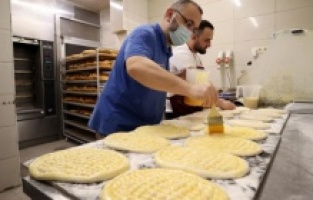 Brüksel’de Osmanlı geleneği 'askıda ekmek'