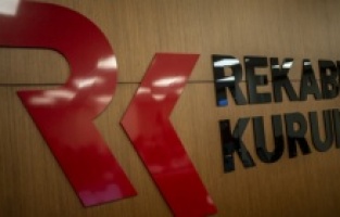 Rekabet Kurumu 32 teşebbüse, iş gücüne yönelik centilmenlik anlaşmaları nedeniyle soruşturma açtı