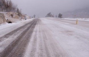 Sertavul Geçidi tipi ve buzlanma nedeniyle ulaşıma kapandı