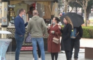 Sultanahmet'te kısıtlamanın keyfini turistler çıkardı