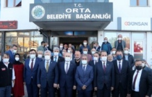 Bakan Karaismailoğlu, çeşitli temaslarda bulundu
