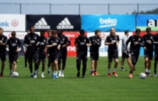 Beşiktaş Galatasaray'la yapacak derbi hazırlıklarına başladı