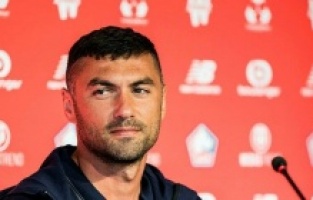 Burak Yılmaz: "İki senelik kontratım var. Sözleşmem bitinceye kadar buradayım"