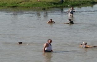 Dicle Nehrine girdi, cansız bedeni çıktı