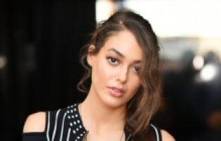 Dilan Çiçek Deniz: Mükemmel aşk strese sokuyor