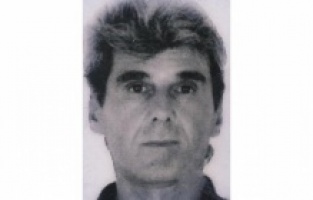 Elektrik direğindeki lambayı tamir ederken akıma kapılıp düşerek hayatını kaybetti