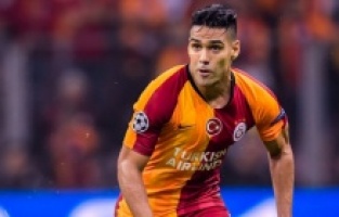 Falcao, Galatasaray'da 49. maçını kaçırdı