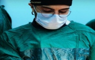 Doktora bıçaklı saldırı