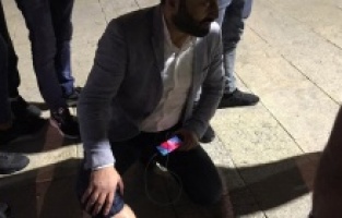 İsrail güvenlik güçleri gazetecileri yaralıyor