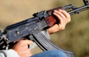 Kalaşnikoflu saldırı: 2 ölü