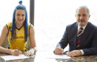 Meryem Boz, Vakıfbank kadrosuna katıldı