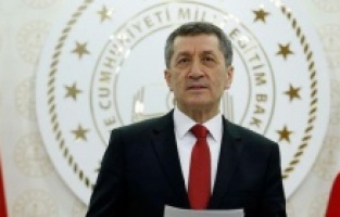 "Milli Eğitim Bakanı beceriksiz" açıklaması