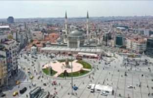 Taksim Camii yarın açılıyor