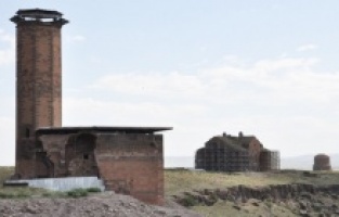 Anadolu’daki ilk Türk camisi ibadete açılmak için gün sayıyor