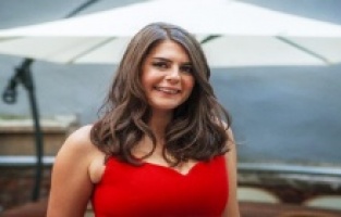 Ayça Erturan anne oluyor