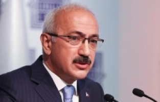 Bakan Elvan'dan önemli açıklamalar