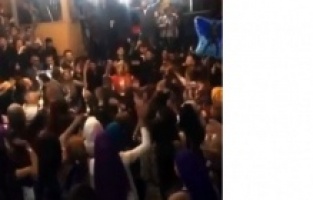 Bu düğündekiler hızlı normalleştiler