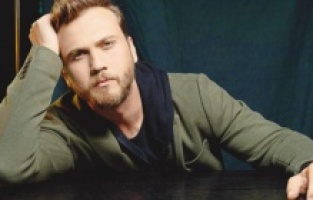 Çukur'un Yamaç'ı kaç yaşında?