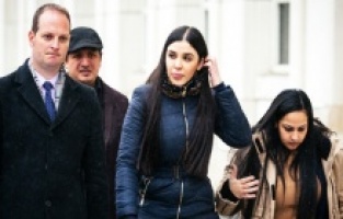 El Chapo'nun eşi hakkındaki  suçlamaları kabul etti