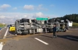Kaza yapan Vinç sürücüsü şaşırttı, “Güneşten mayıştım”