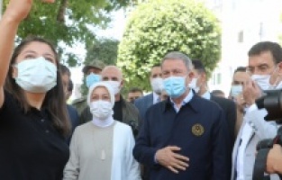 Milli Savunma Bakanı Akar'a Malatya'da yoğun ilgi!