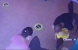 Nefes borusuna pizza kaçtı dehşeti yaşadı