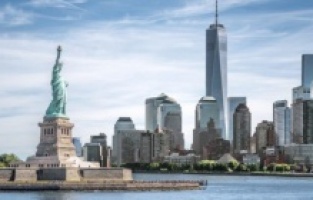 New York'ta kısıtlamalar kalktı kutlama yapıldı