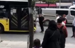 Otobüse alınmayan yolcular bakın ne yaptı!