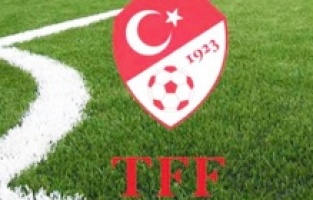 TFF transfer dönemlerini birer hafta uzattı