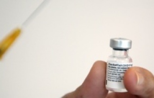 Covid-19 geçirenler tek doz aşı olacak!