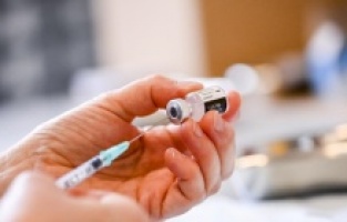 Dünya genelinde 3 milyar 250 milyon dozdan fazla Kovid-19 aşısı yapıldı!