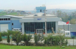 Kardeş kavgası demir-çelik devini bitirdi!