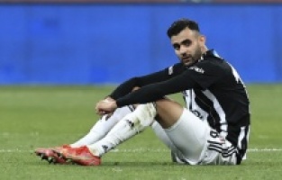 Rachid Ghezzal, Beşiktaş'ta kalacak mı?