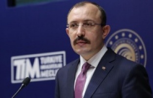 Ticaret Bakanı Mehmet Muş: Cumhuriyet tarihinin en yüksek ihracat tutarlarına ulaştık''