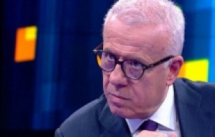 Yani erkek dediğin: Zampara ve iyi sevişen bir makarnacı mıdır