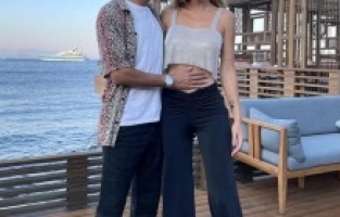 MOHAMMED aşka geldi içini döktü