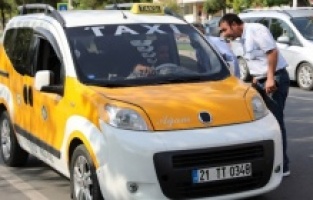 Diyarbakır’da ticari taksi plakası için ihaleye çıkıldı