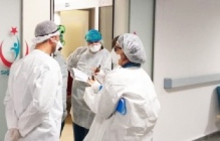 Son 24 saatte korona virüsten 276 kişi hayatını kaybetti