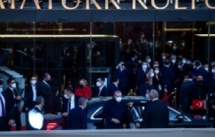 AKM açıldı! Kültür Bakanı Ersoy: “AKM’yi İstanbul’umuza armağan ediyoruz”