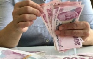 Türk Lirası neden değer kaybediyor?