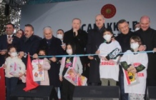 Erdoğan: “O yumrukları millete değil, gücünüz yetiyorsa bize sallayın”