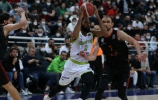 Galatasaray, Merkezefendi Belediyesi Basket'i sahadan sild