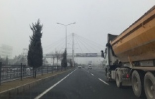 Malatya'da sis ulaşımı olumsuz etkiliyor