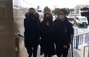 Cumhurbaşkanı'na hakaret eden gazeteci Sedef Kabaş adliyeye sevk edildi!