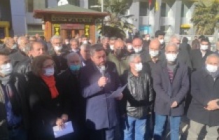 “Emeklilikte Yaşa Takılanlar” lütuf değil kazanılmış haklarını istiyor