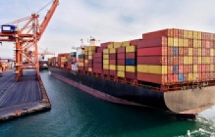 İhracat ithalatı karşılayamadı! Dış ticaret aralıkta 6,7 milyar dolar açık verdi