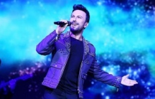 Megastar kesenin ağzını açtı! Yeni şarkı yolda